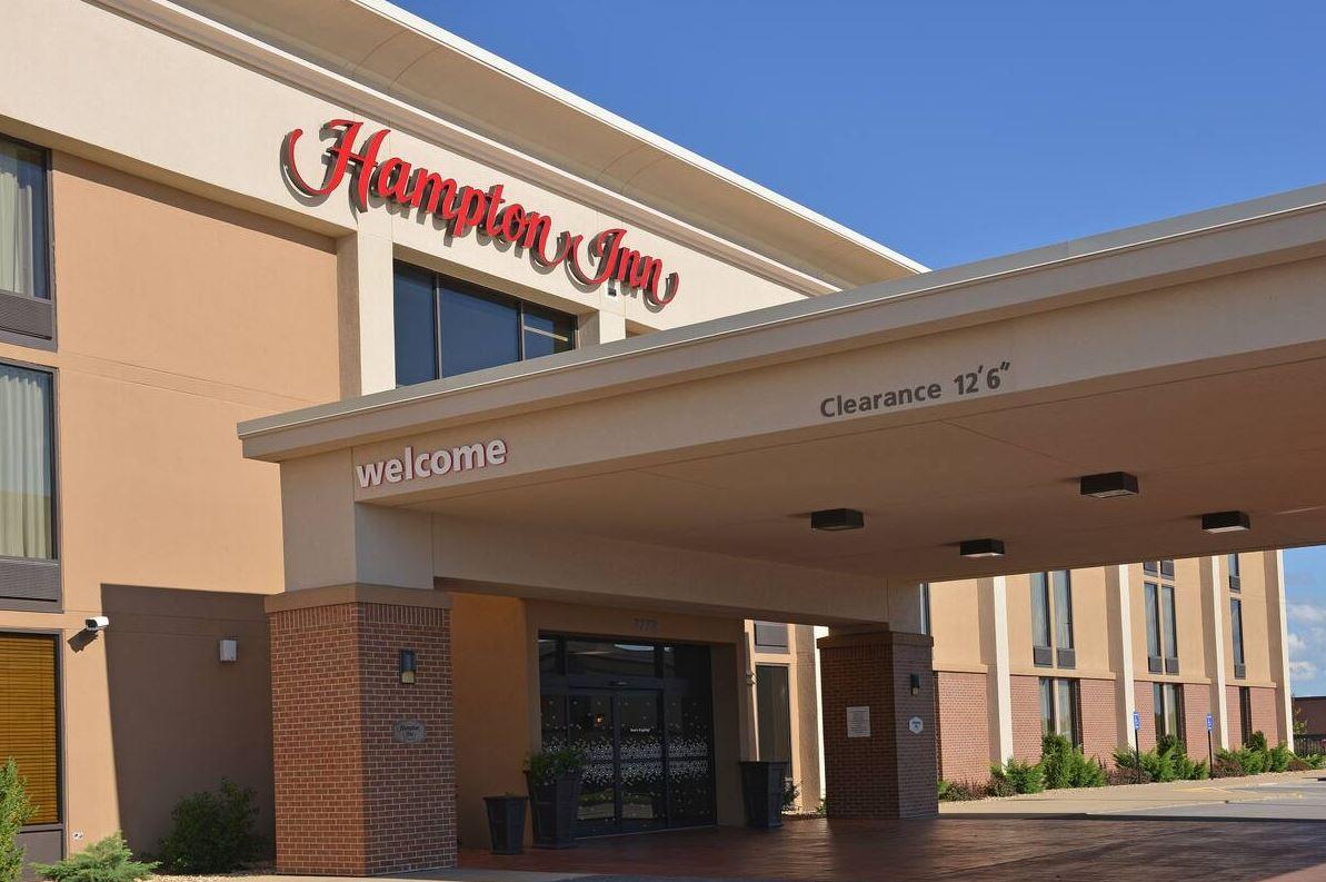 Hampton Inn Springfield-South Экстерьер фото
