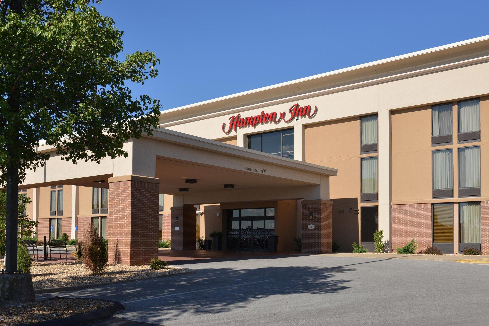 Hampton Inn Springfield-South Экстерьер фото