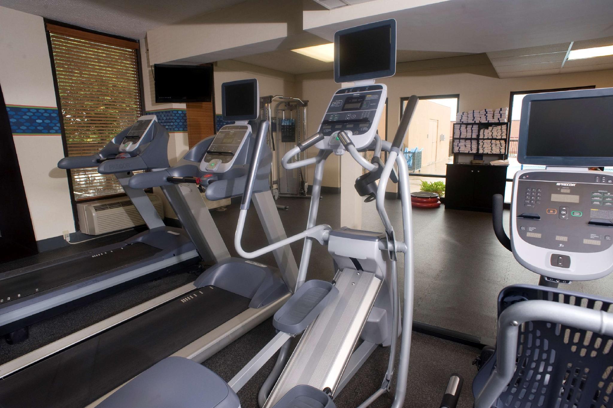 Hampton Inn Springfield-South Экстерьер фото